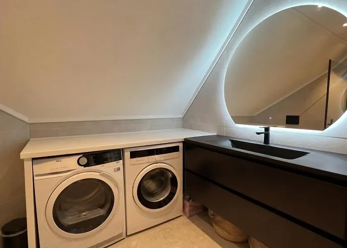 Heart Of Top-level * برغن